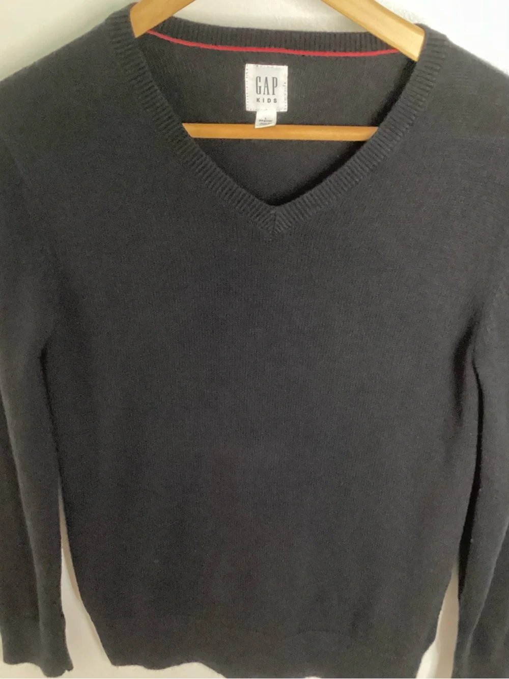 GAP Black V-Neck Sweater for Kids L